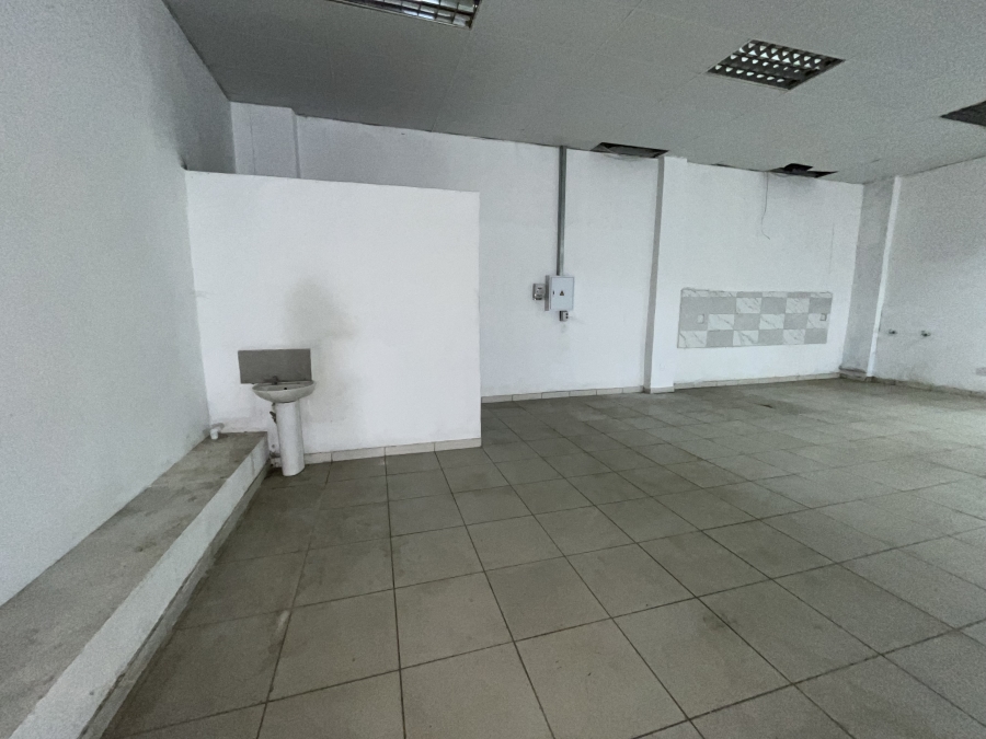 To Let Commercial Property for Rent in Lower Bo-dorp North West